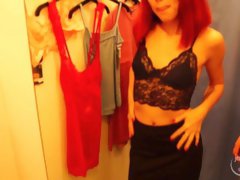 Blowjob and sex with redhair beauty in the shopping centre's dressing room